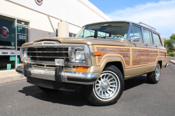 1990 Jeep Grand Wagoneer