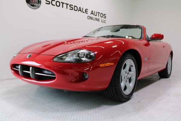 2000 Jaguar XK8