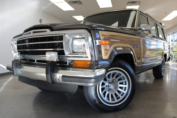 1989 Jeep Grand Wagoneer