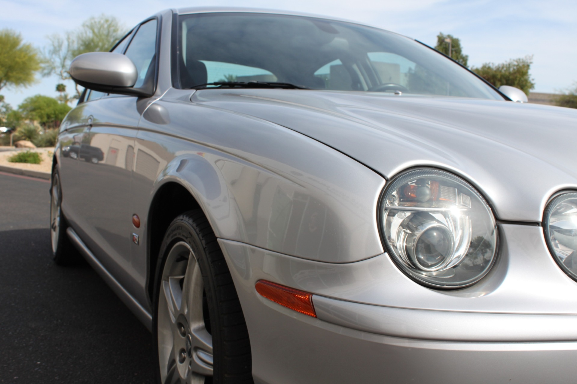 Used-2003-Jaguar-S-TYPE-R-Supercharged-Cherokee