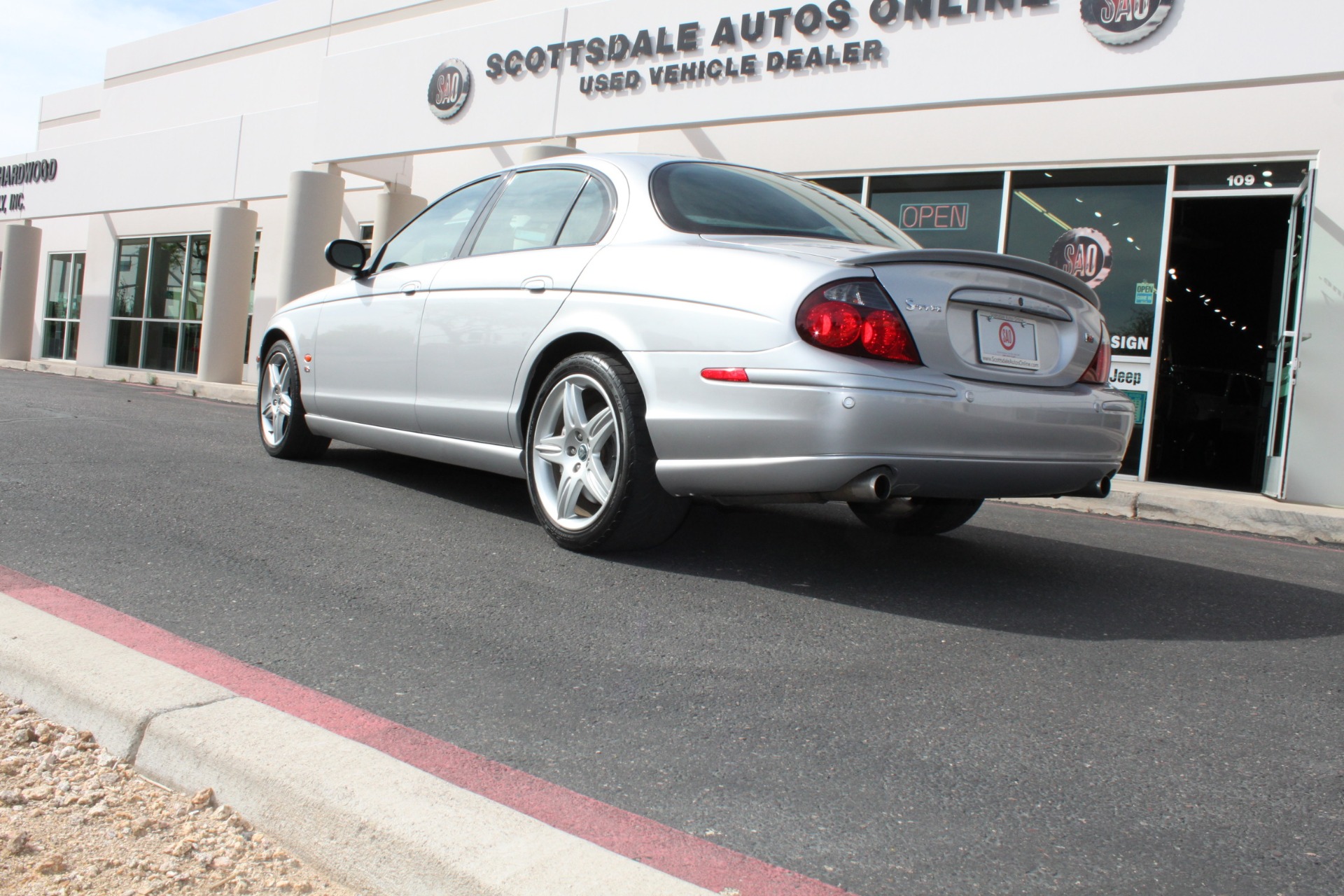 Used-2003-Jaguar-S-TYPE-R-Supercharged-Land-Cruiser