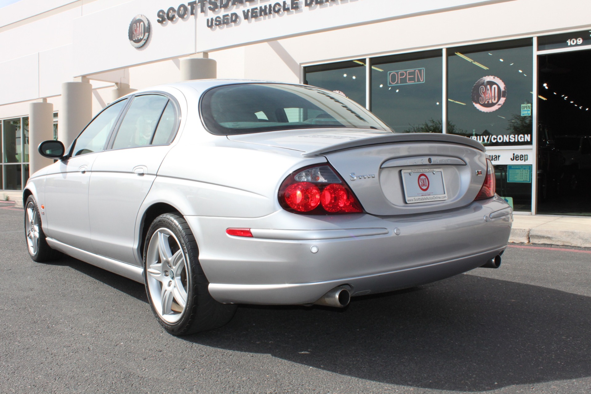 Used-2003-Jaguar-S-TYPE-R-Supercharged-Grand-Wagoneer
