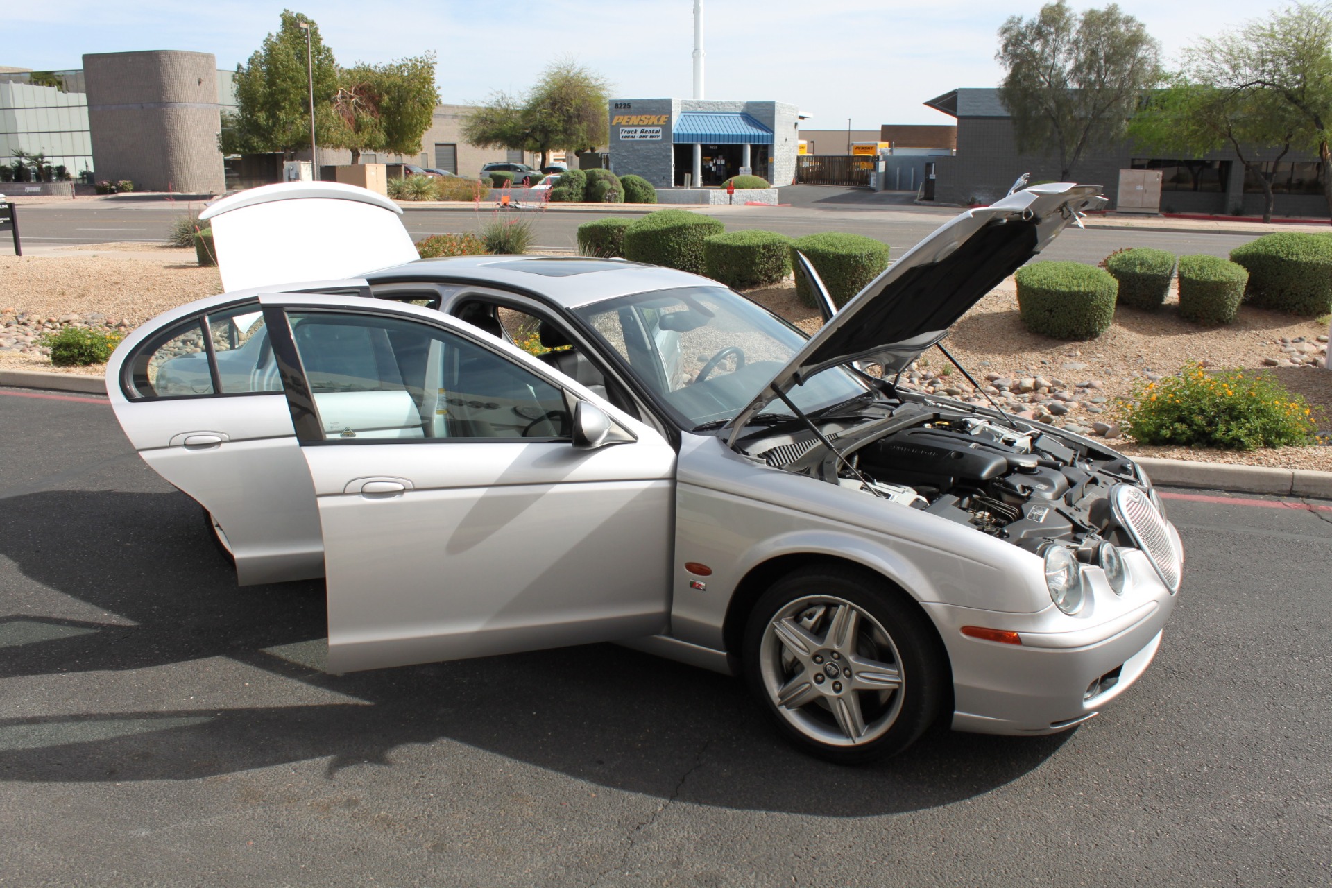 Used-2003-Jaguar-S-TYPE-R-Supercharged-XJ