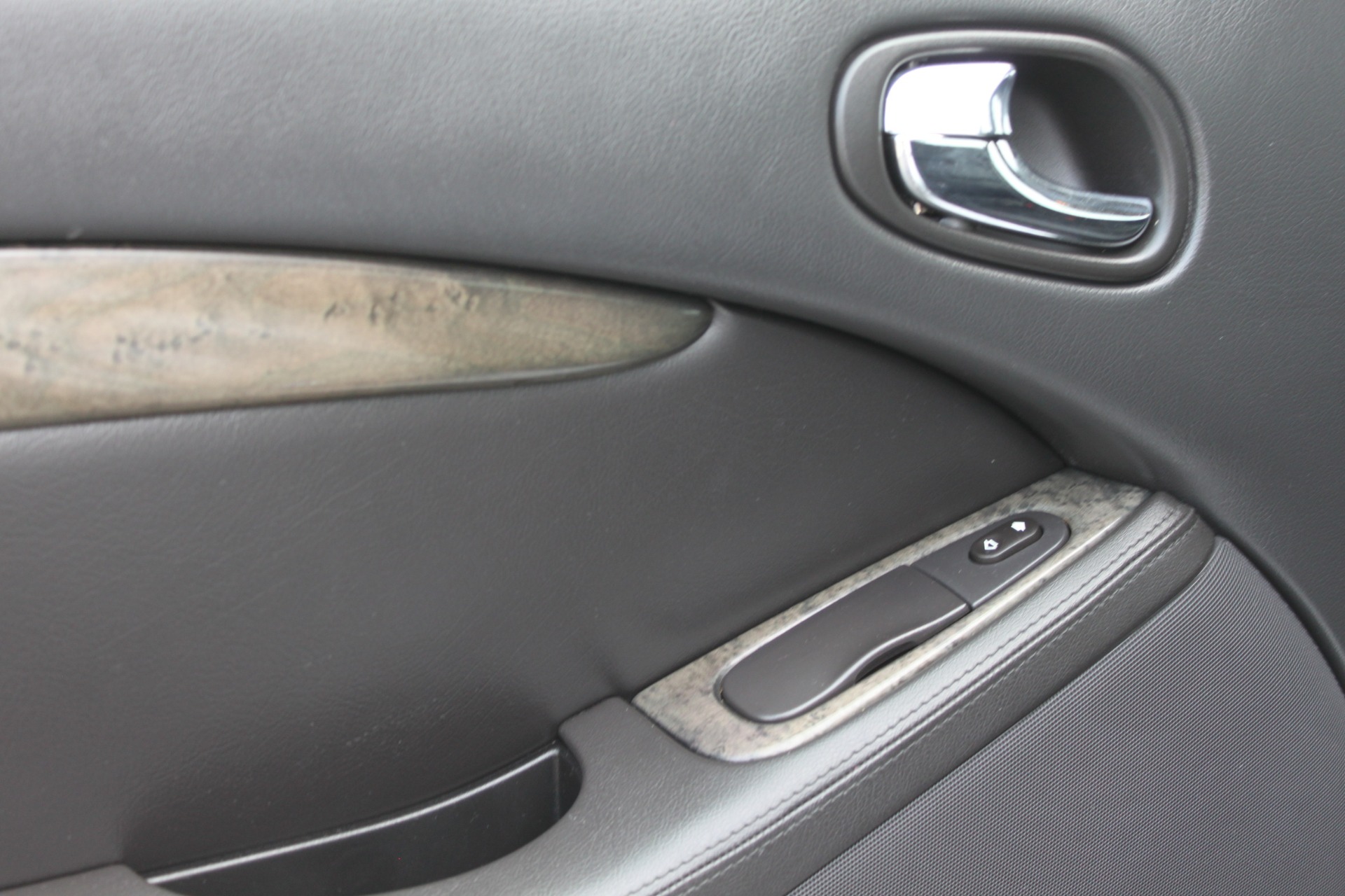Used-2003-Jaguar-S-TYPE-R-Supercharged-Lexus