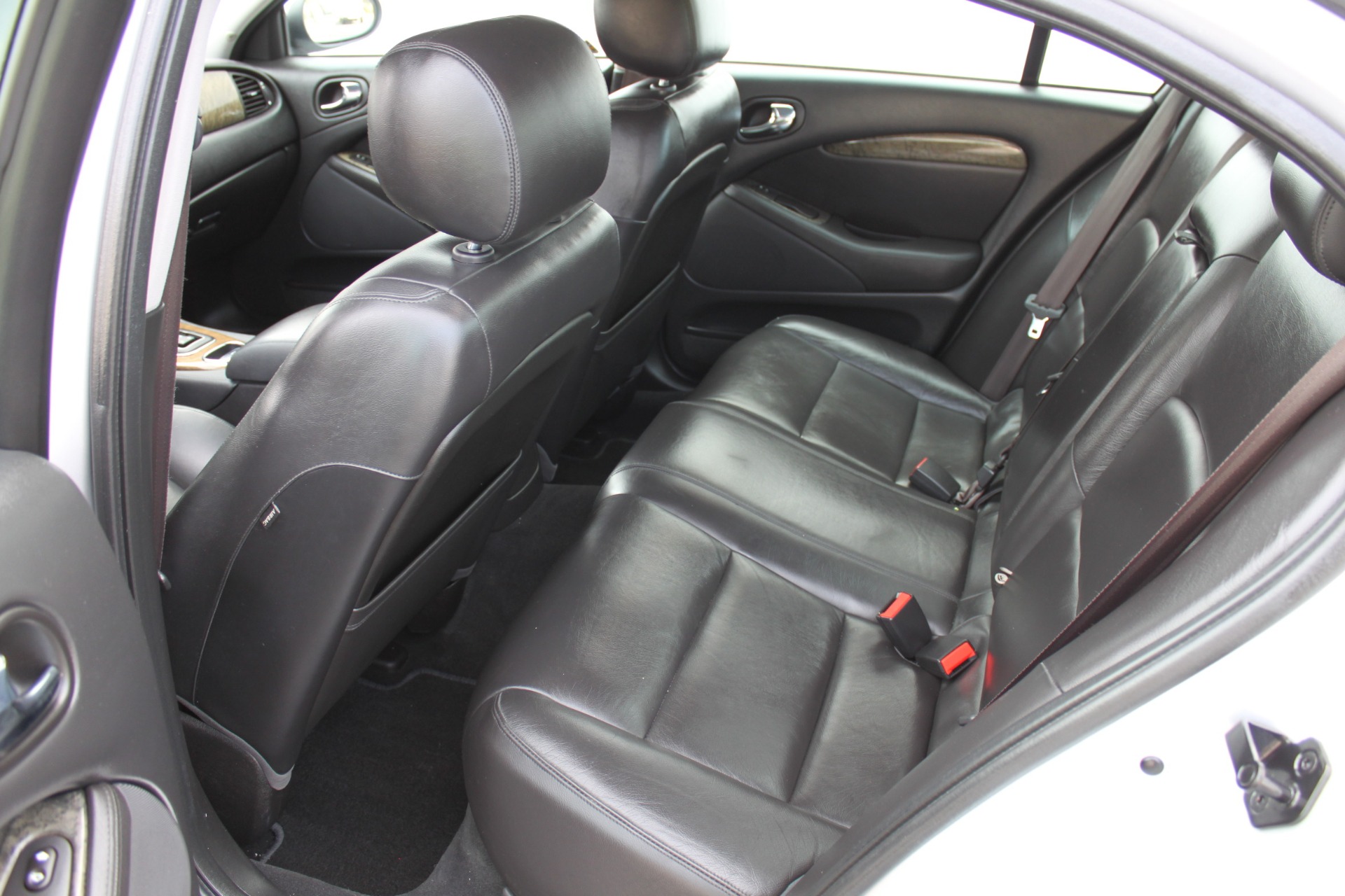 Used-2003-Jaguar-S-TYPE-R-Supercharged-Camaro
