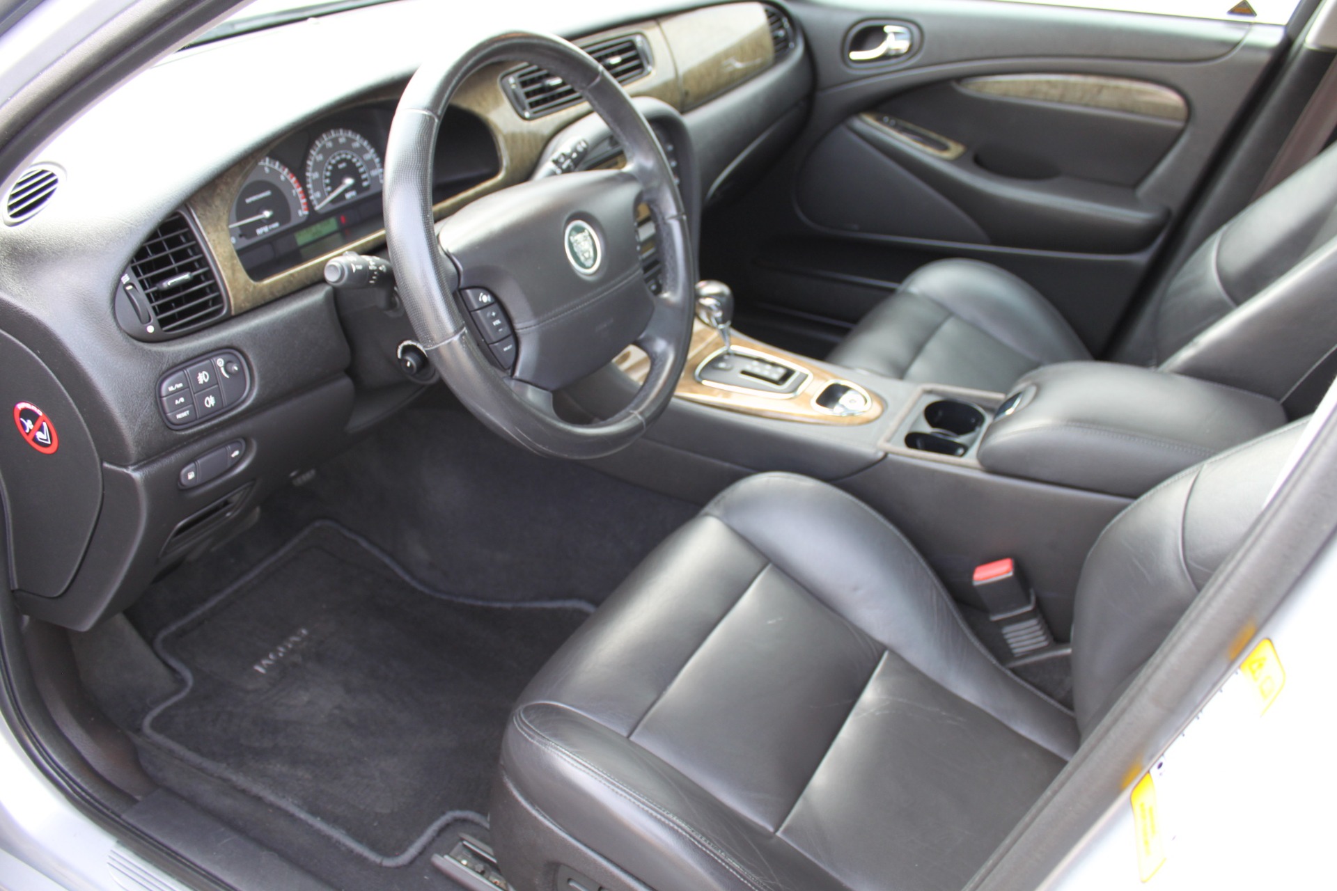 Used-2003-Jaguar-S-TYPE-R-Supercharged-Collector