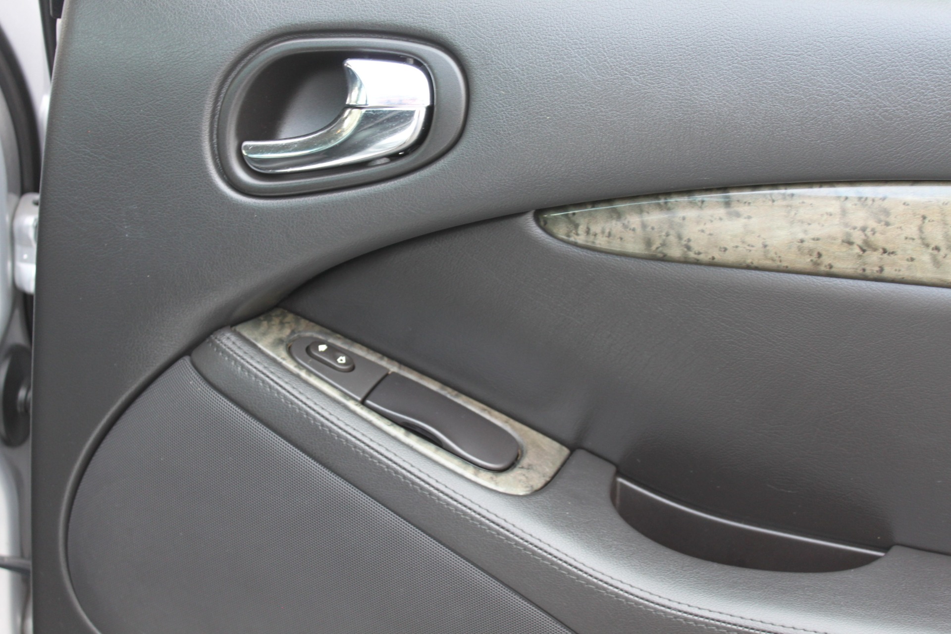 Used-2003-Jaguar-S-TYPE-R-Supercharged-Dodge