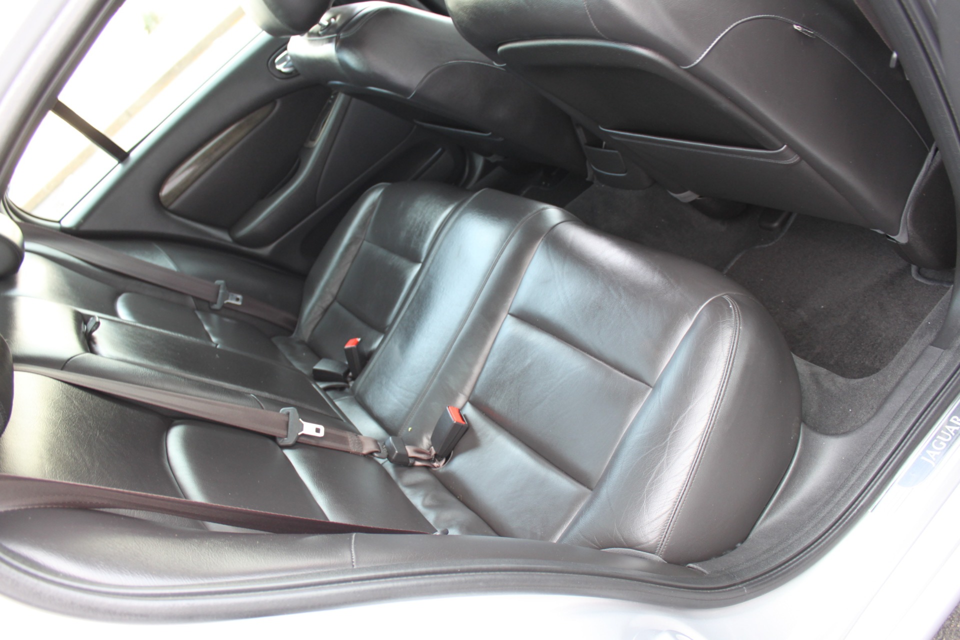 Used-2003-Jaguar-S-TYPE-R-Supercharged-Fiat