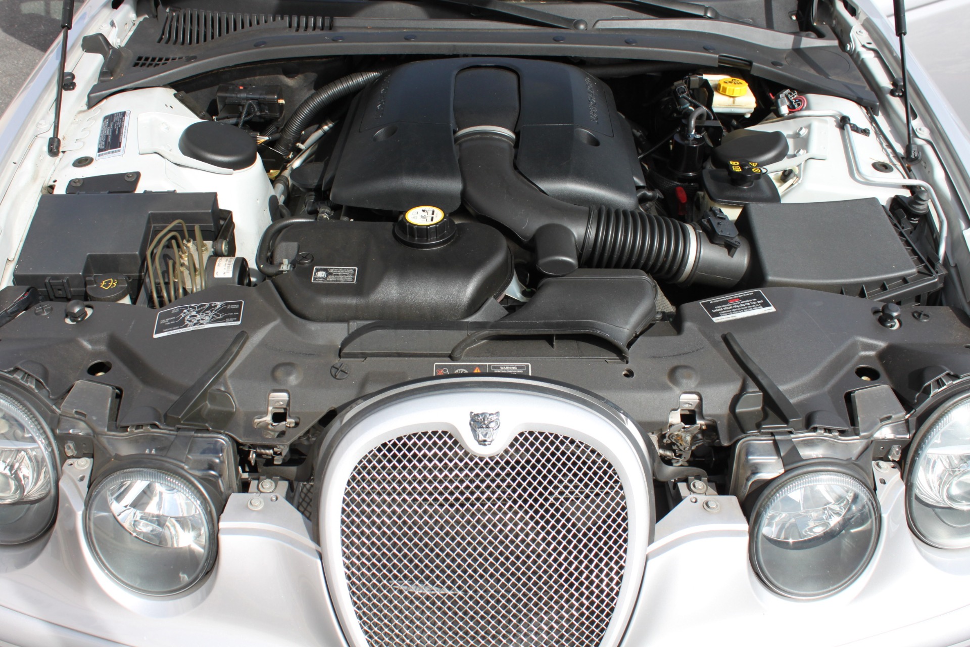 Used-2003-Jaguar-S-TYPE-R-Supercharged-Toyota