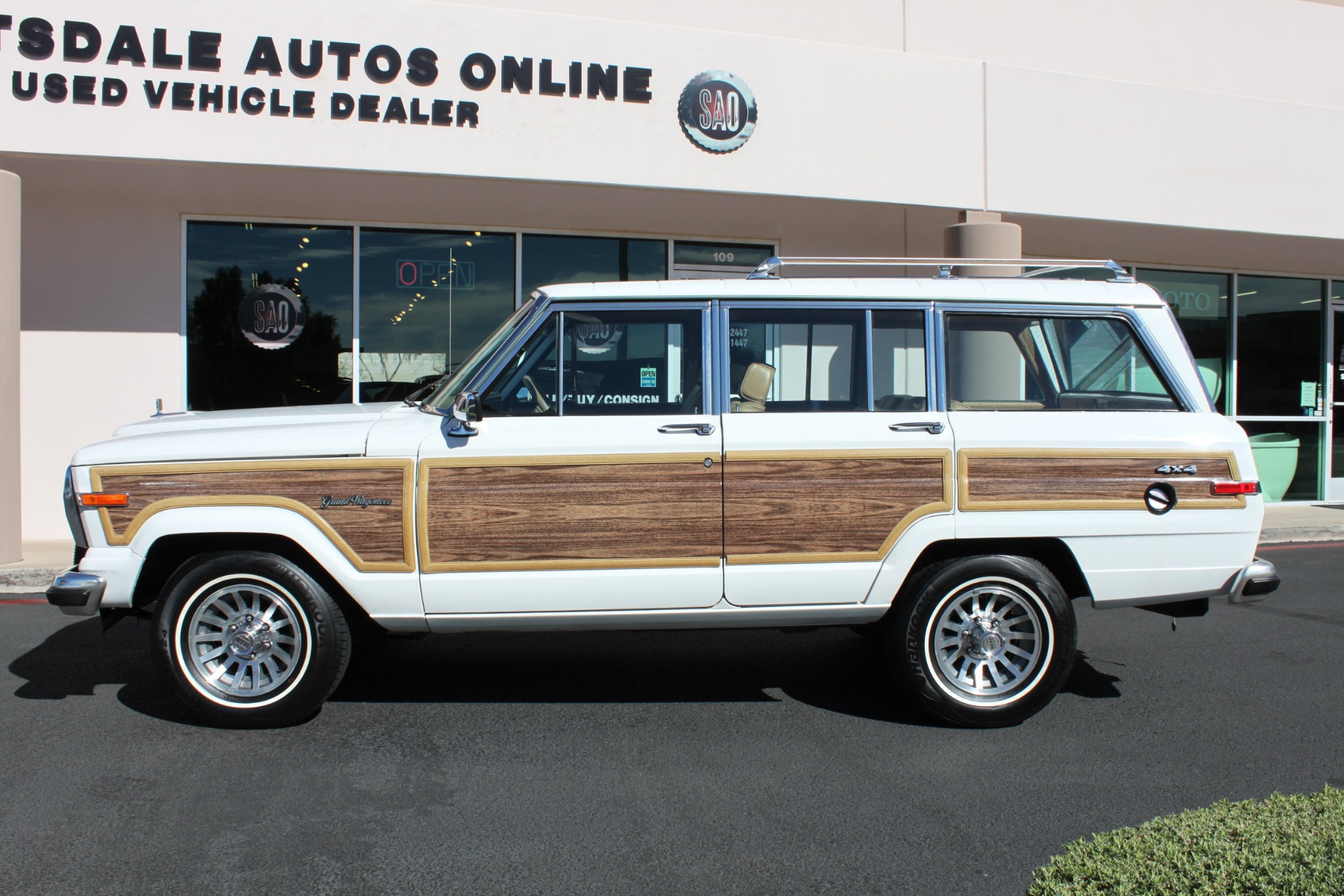 1988 Jeep Grand Wagoneer Limited 4X4 Stock # P1158 for ...