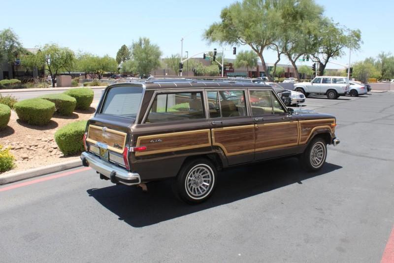 Used-1987-Jeep-Grand-Wagoneer-Limited-4X4-Dodge