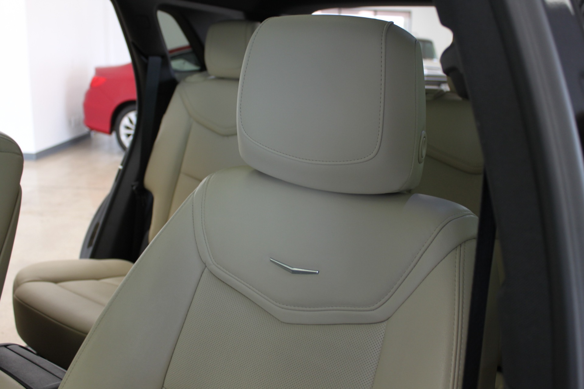 Used-2017-Cadillac-XT5-Luxury-All-Wheel-Drive-Luxury-AWD-Mopar