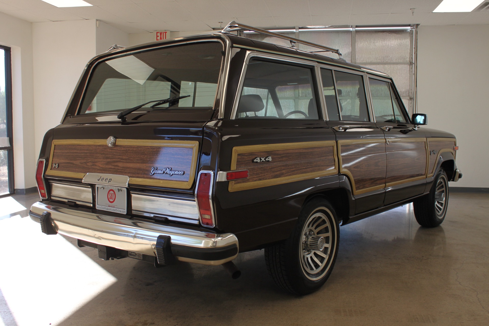 1989 Jeep Grand Wagoneer Limited 4X4 Stock # P1161 for sale near 