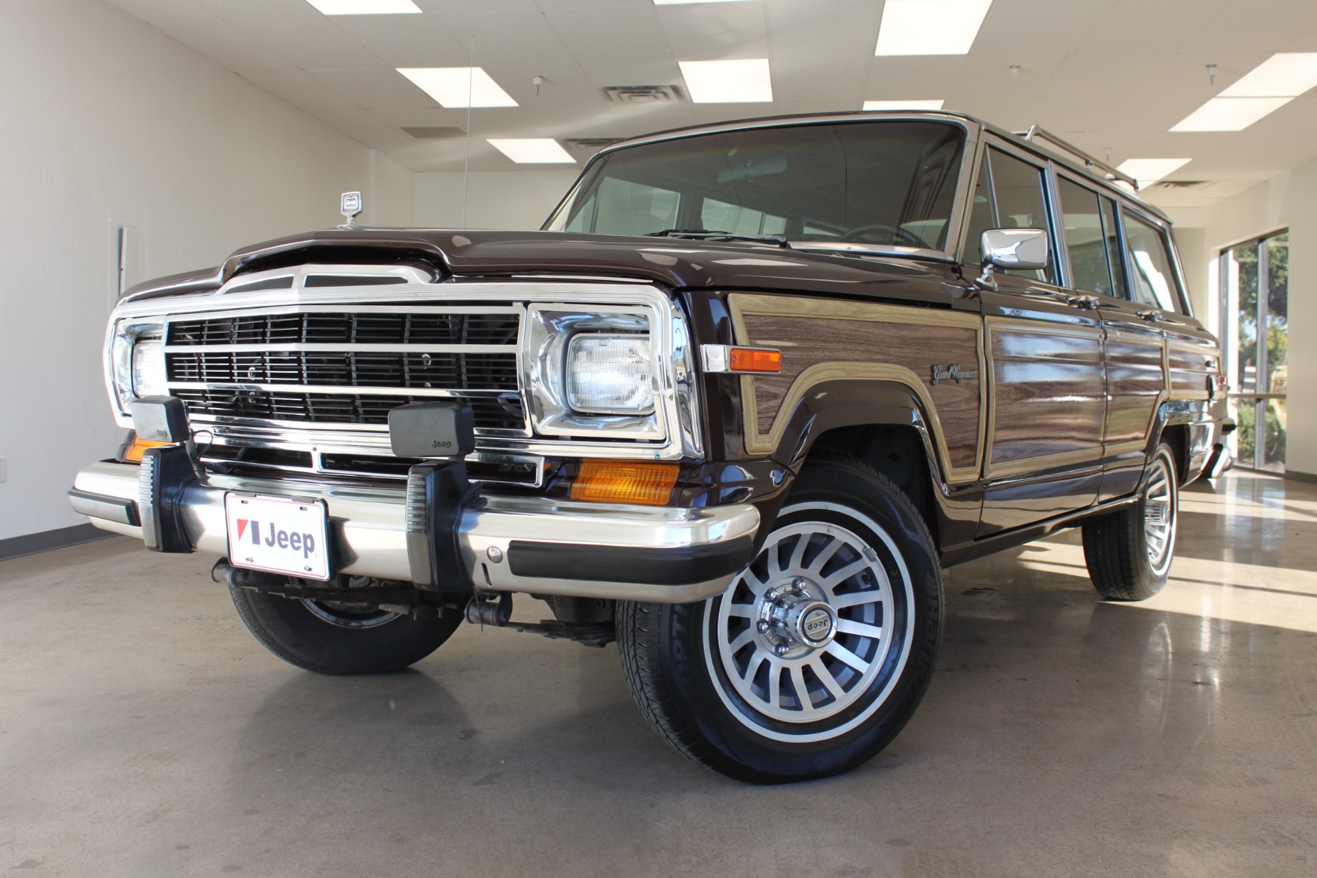 1989 Jeep Grand Wagoneer Limited 4x4 Stock P1161 For Sale