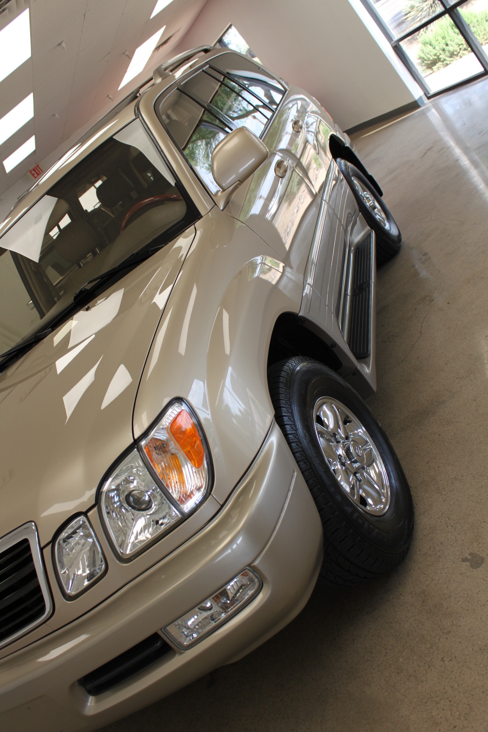 Used-2002-Lexus-LX-470-4X4-Cherokee