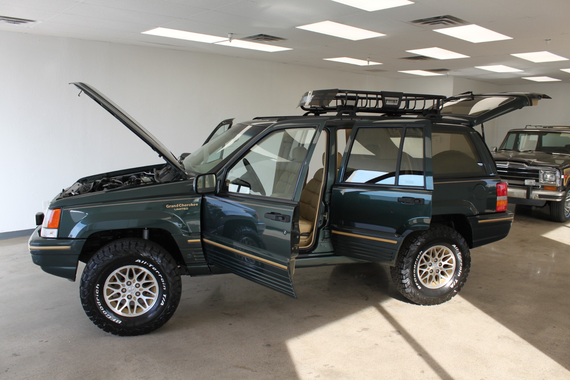 Used-1994-Jeep-Grand-Cherokee-Limited-4X4-Honda