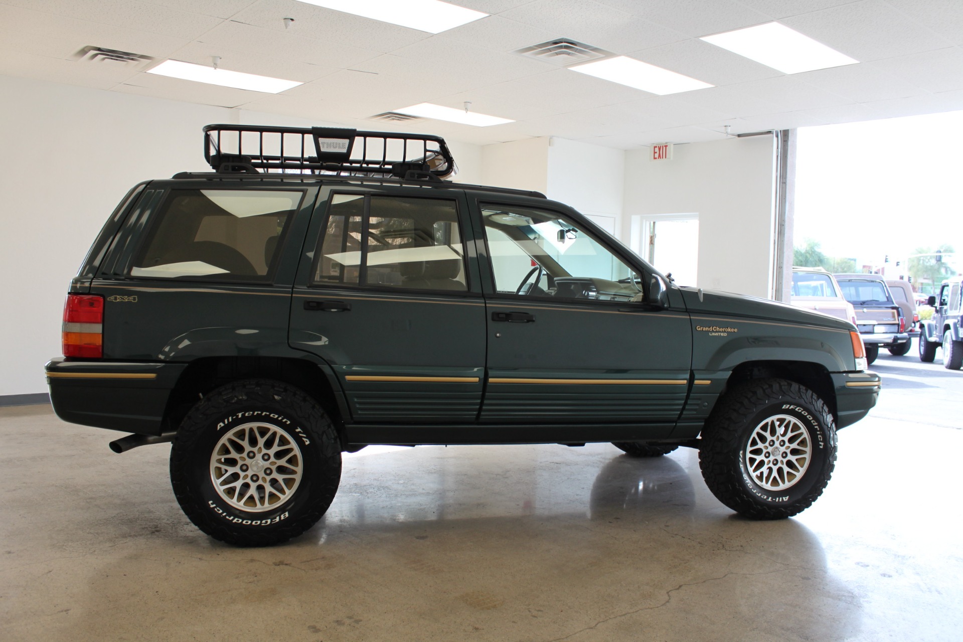 1994 Jeep Grand Cherokee Limited 4x4 Stock P1366 For Sale Near