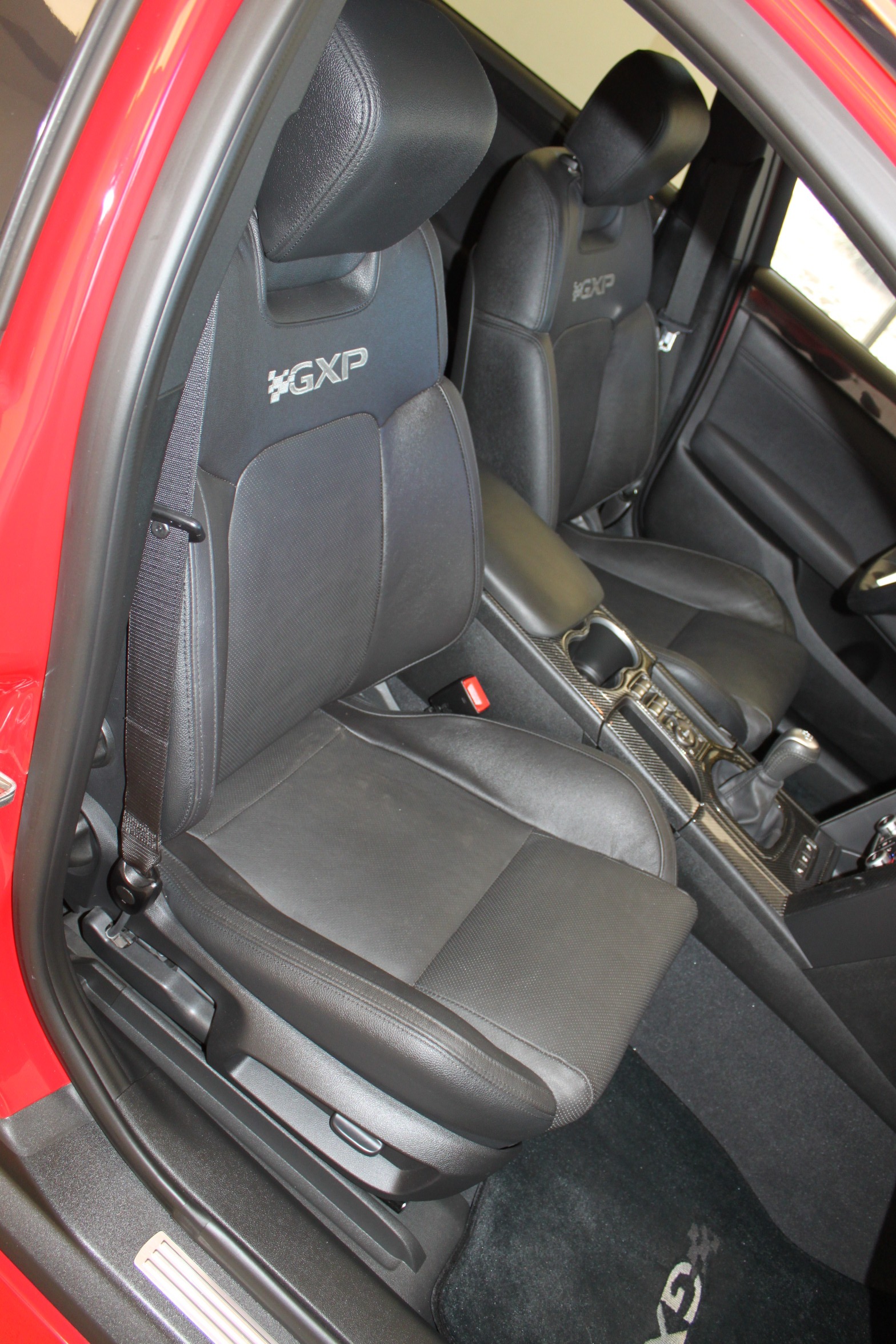 Used-2009-Pontiac-G8-GXP-Dodge
