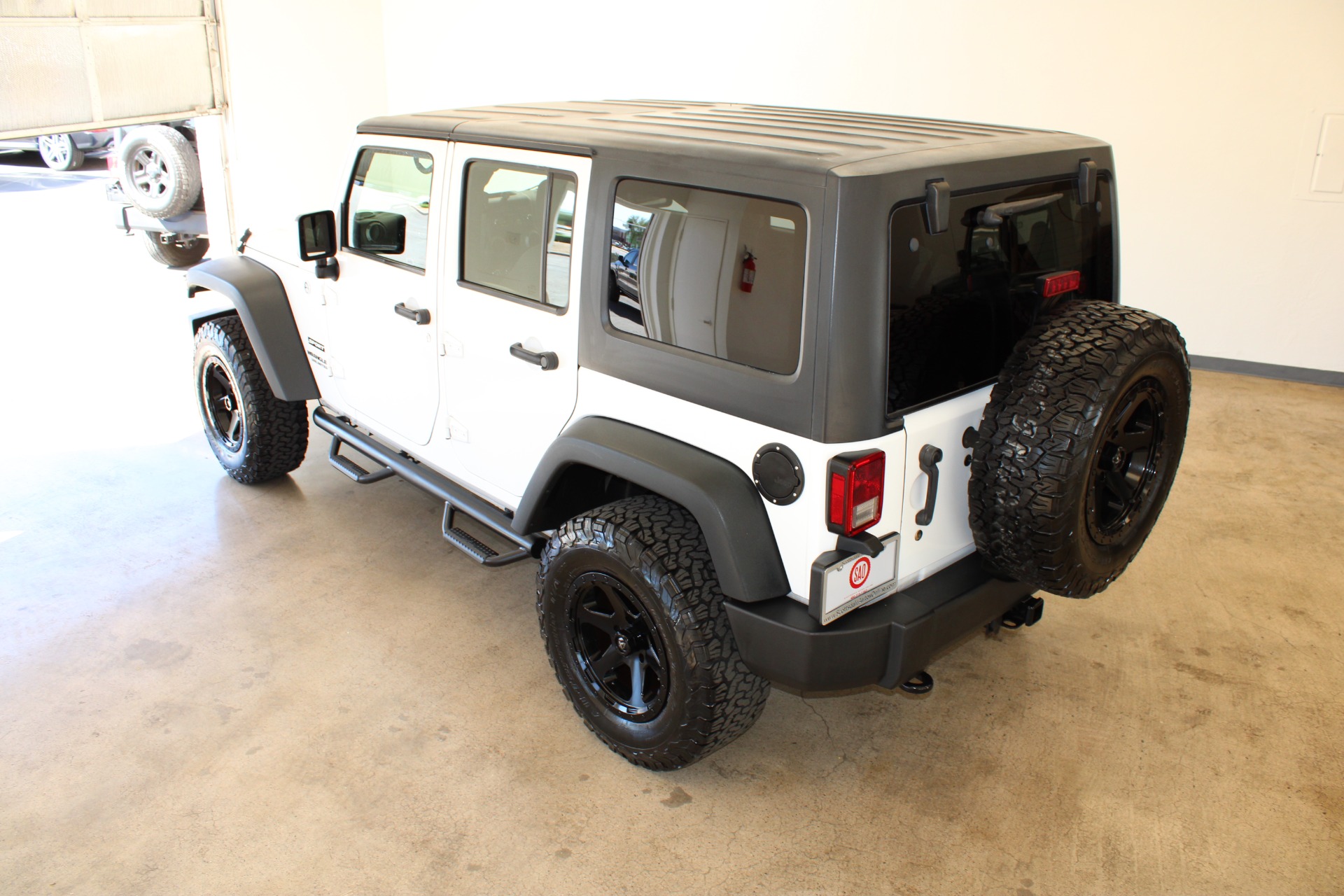 Used-2016-Jeep-Wrangler-Unlimited-Sport-4X4-Chevelle