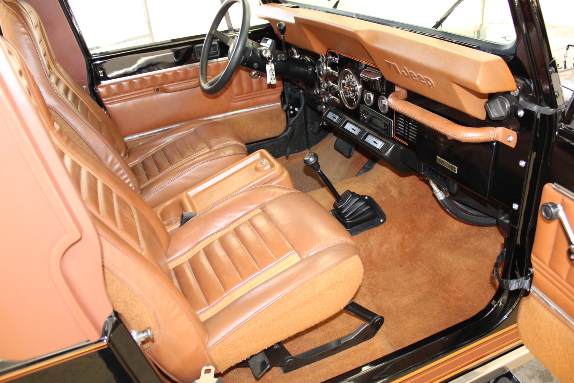 Used-1982-Jeep-Scrambler-4WD-Laredo-Mercedes-Benz