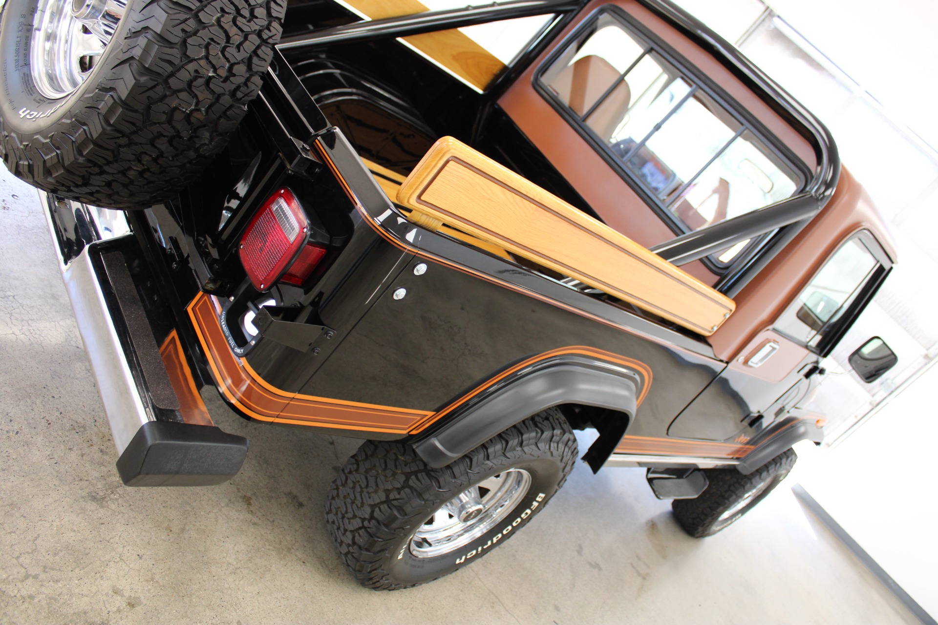 Used-1982-Jeep-Scrambler-4WD-Laredo-Camaro