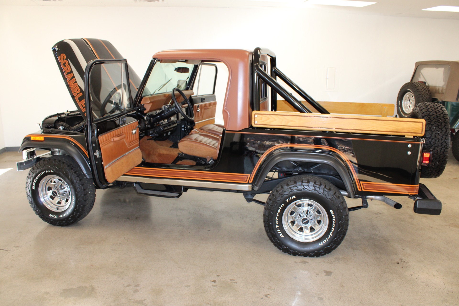 Used-1982-Jeep-Scrambler-4WD-Laredo-XJ