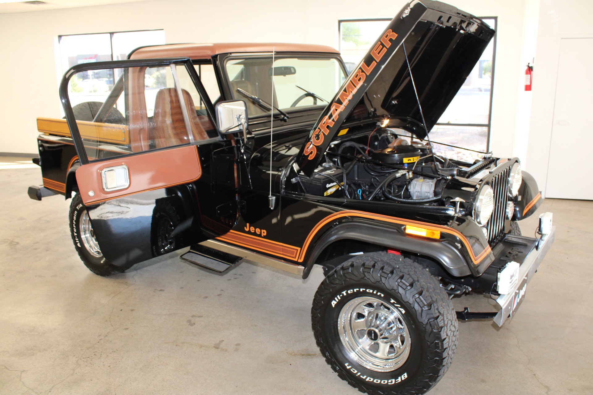 Used-1982-Jeep-Scrambler-4WD-Laredo-Lamborghini