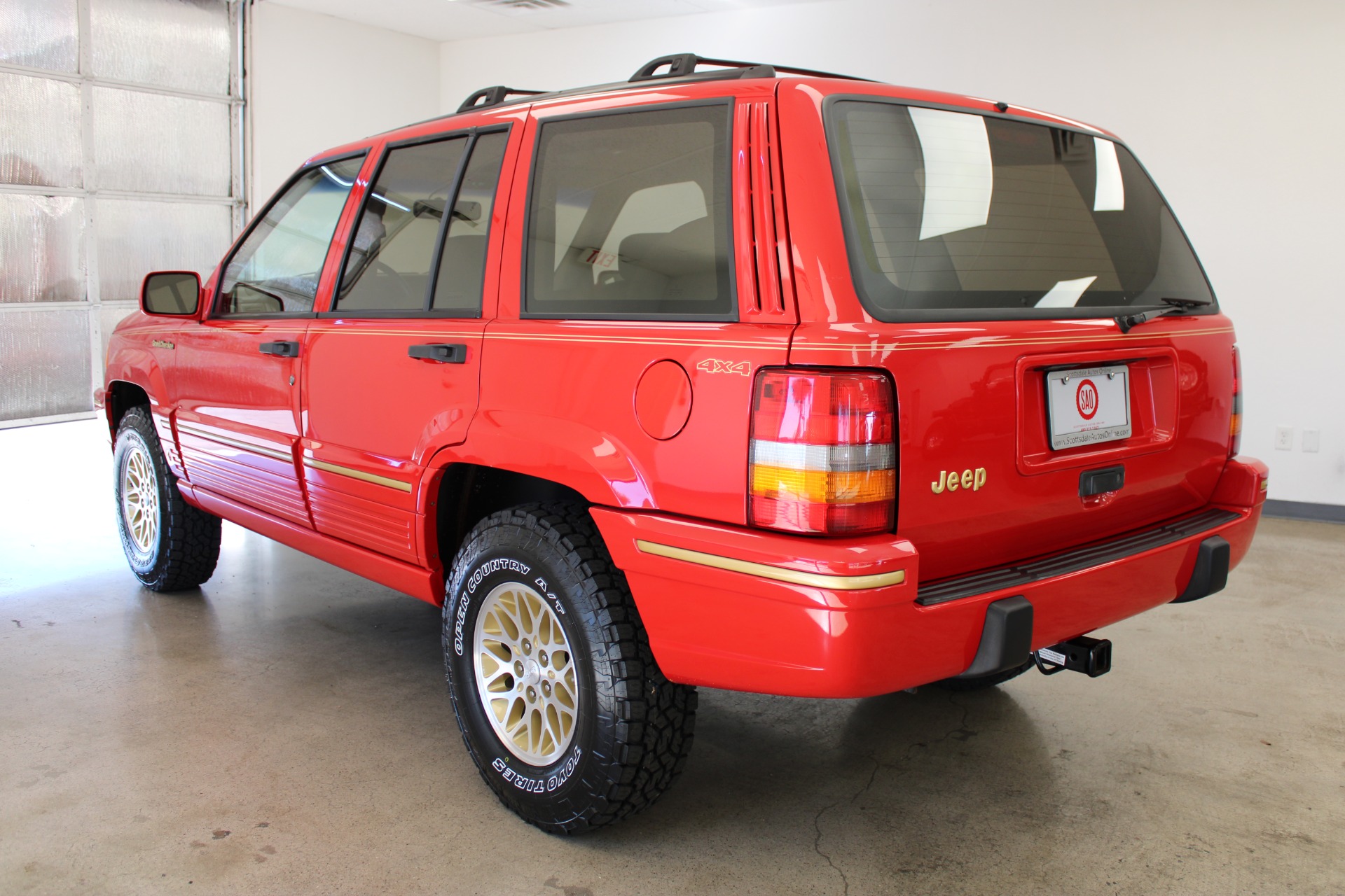 Used-1993-Jeep-Grand-Cherokee-Limited-4X4-Grand-Wagoneer
