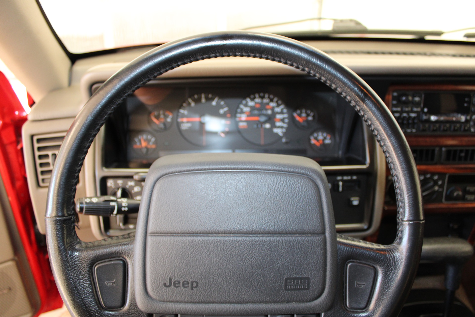 Used-1993-Jeep-Grand-Cherokee-Limited-4X4-Porsche