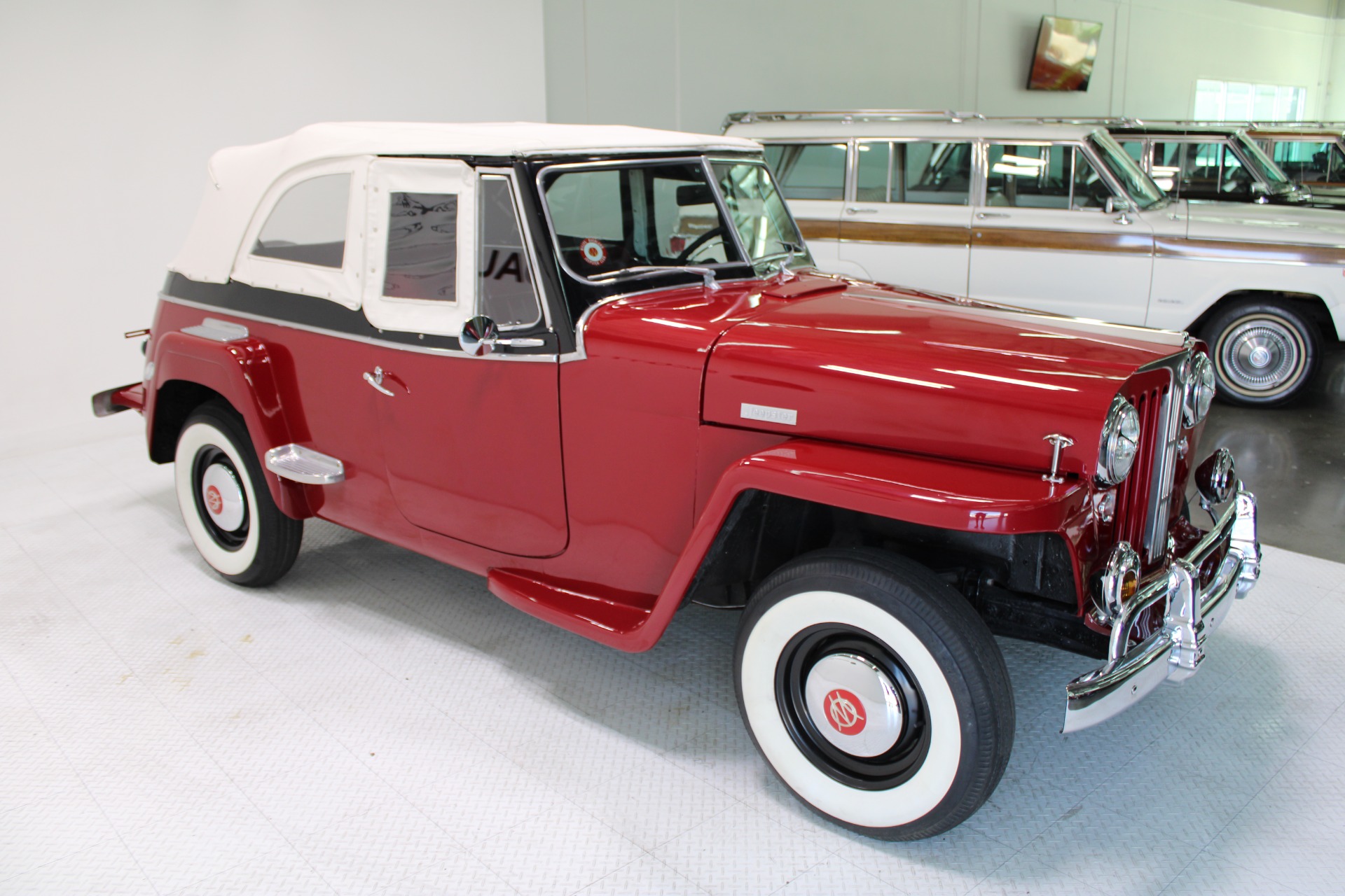 Used-1949-Willys-Jeepster-LS400