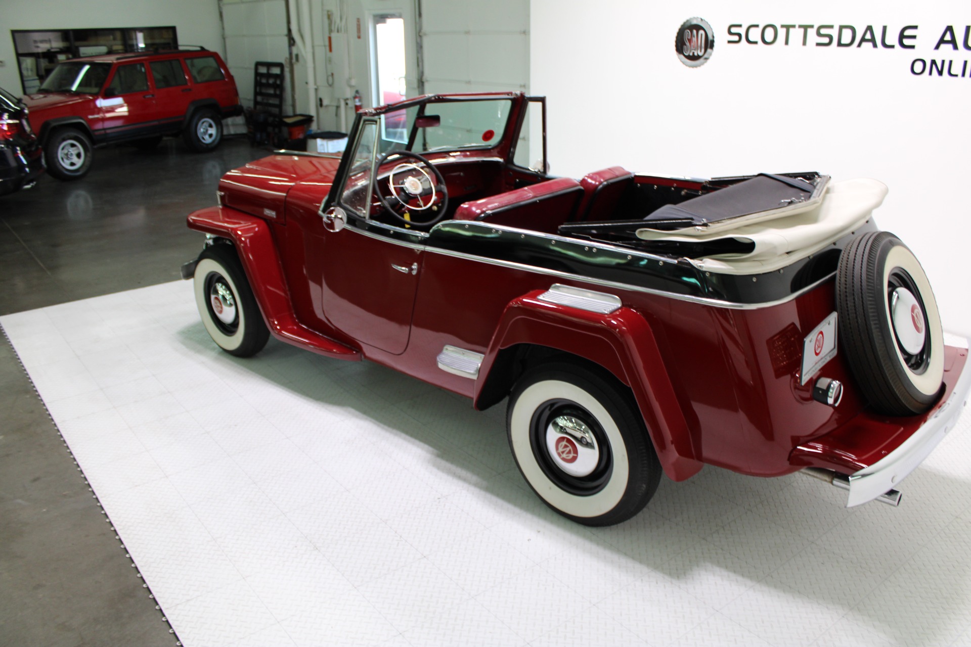 Used-1949-Willys-Jeepster-Ford