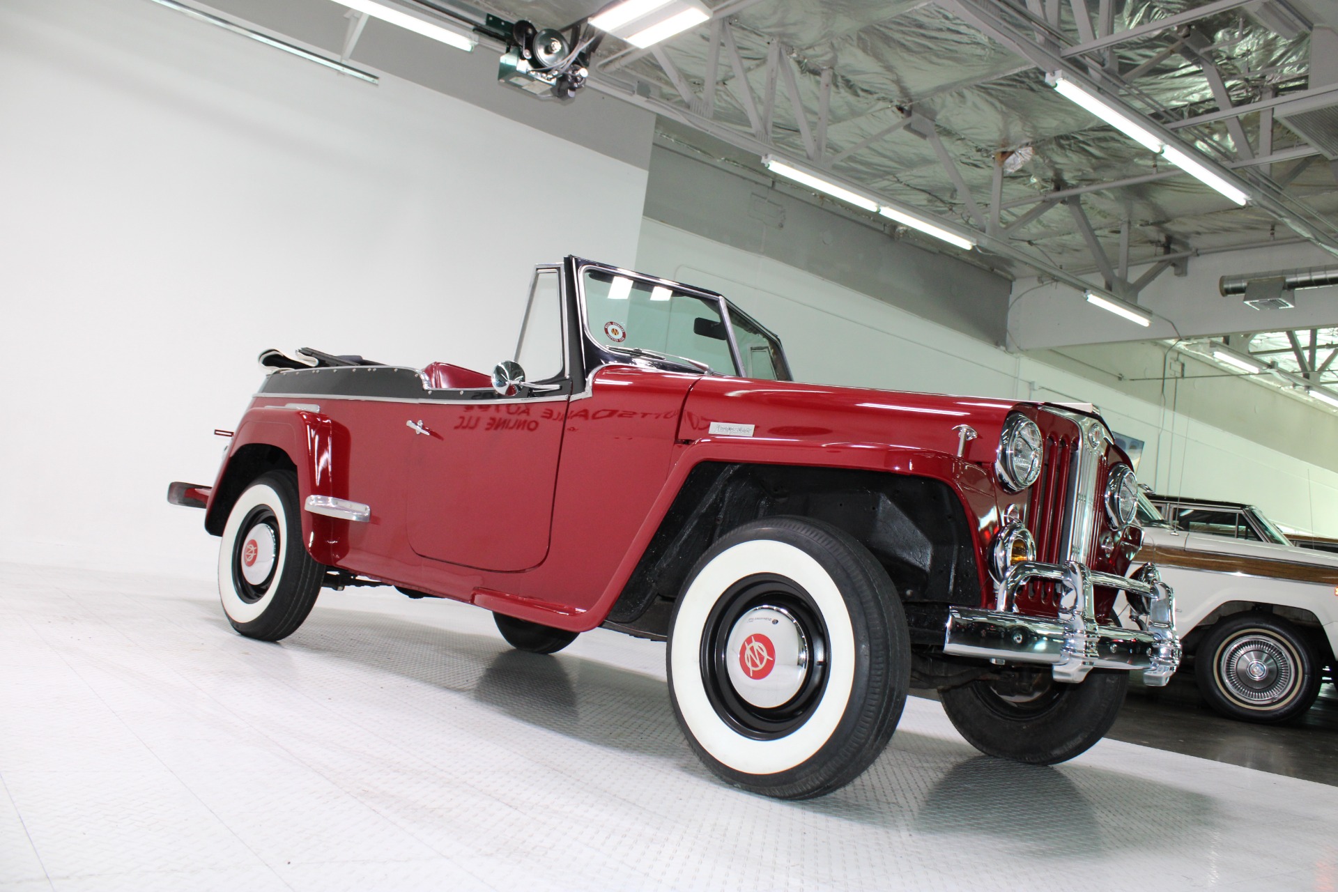 Used-1949-Willys-Jeepster-Ferrari