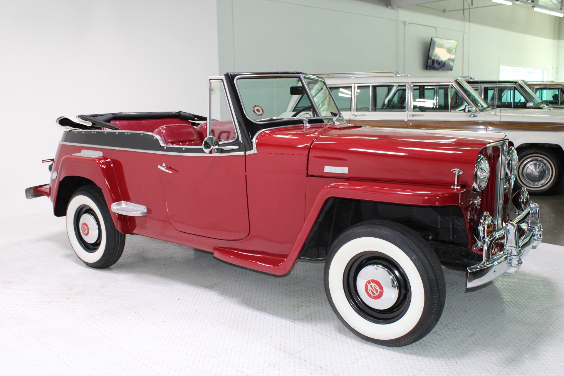 Used-1949-Willys-Jeepster-Chrysler