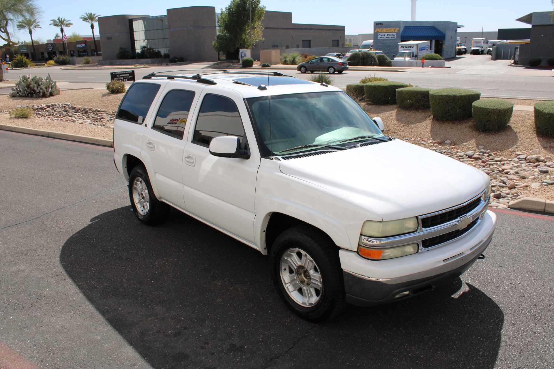 Used-2004-Chevrolet-Tahoe-LT-4X4-Fiat