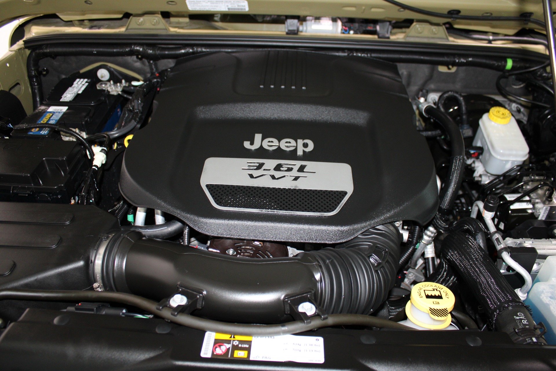 Used-2013-Jeep-Wrangler-Unlimited-Sport-LS430