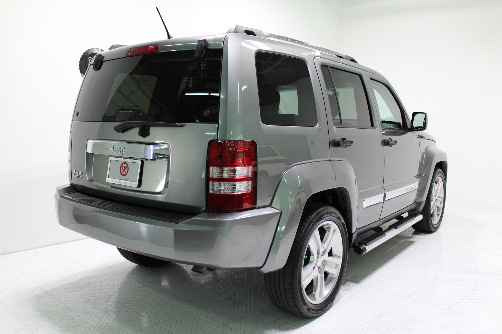 Used-2012-Jeep-Liberty-Limited-Jet-4X4-Classic