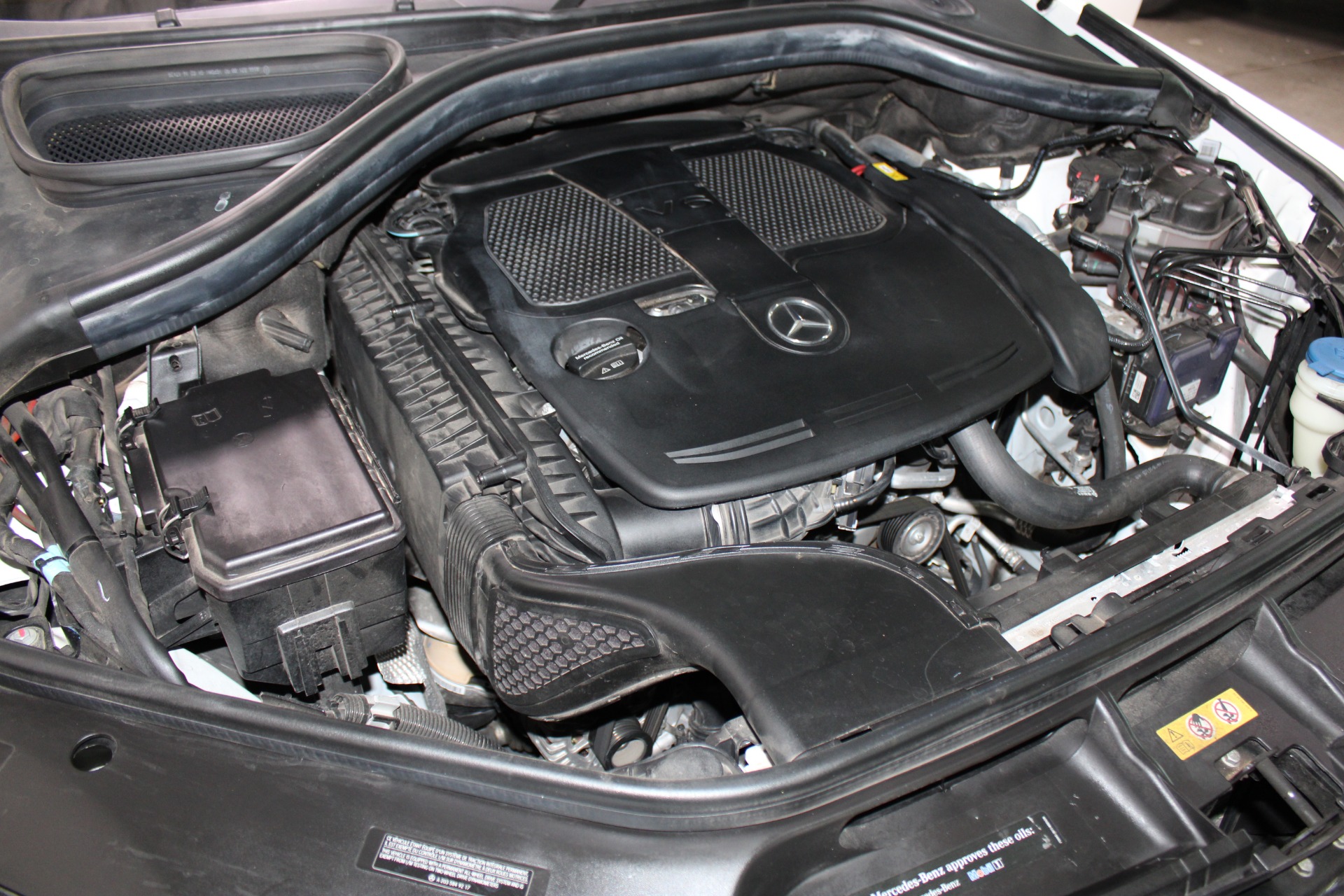 Used-2016-Mercedes-Benz-GLE-GLE-350-LS400