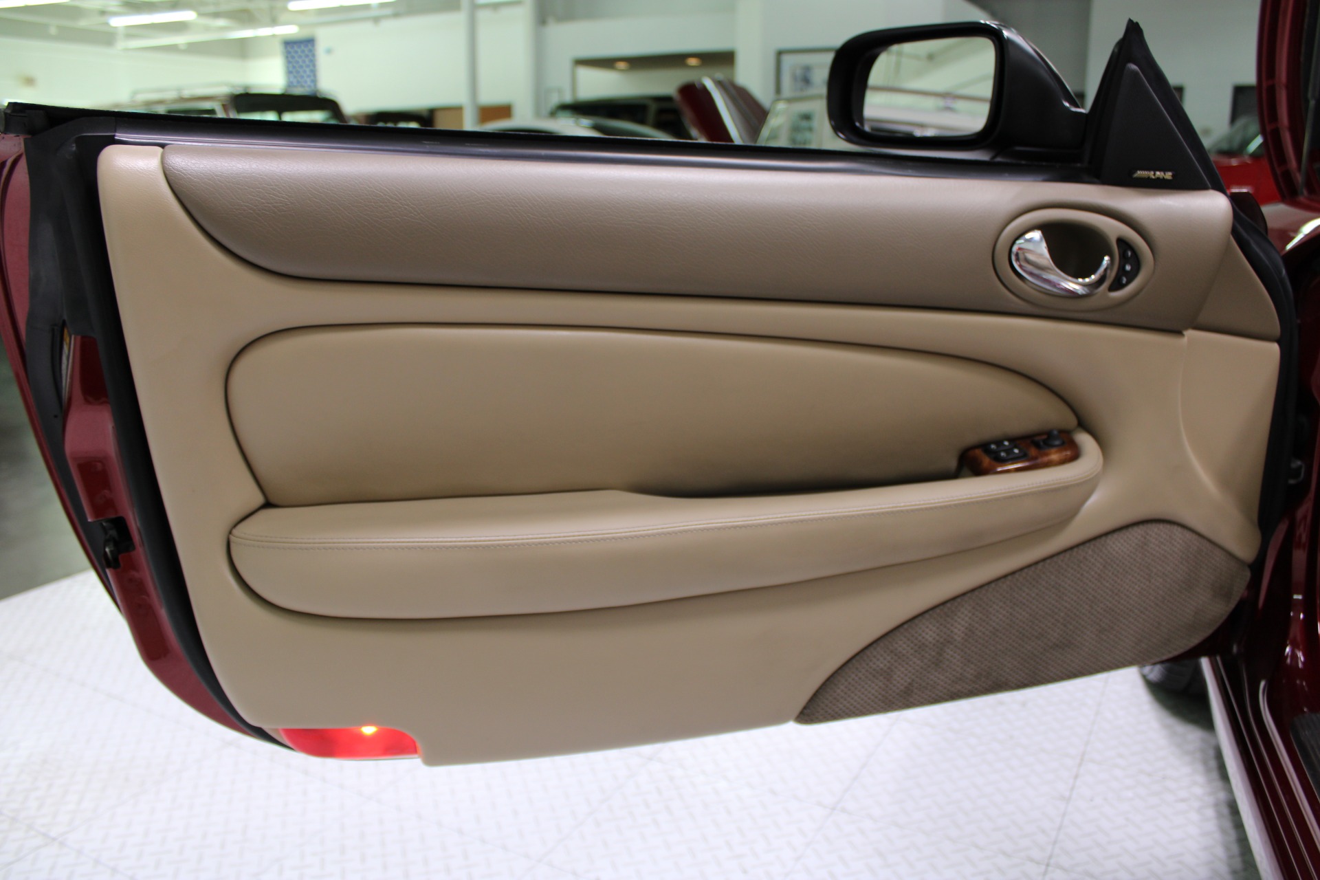 Used-2006-Jaguar-XK8-Victory-Edition-Convertible-Grand-Wagoneer
