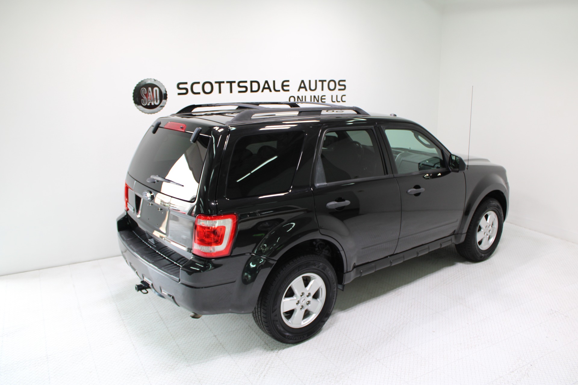 Used-2011-Ford-Escape-XLT-LS400