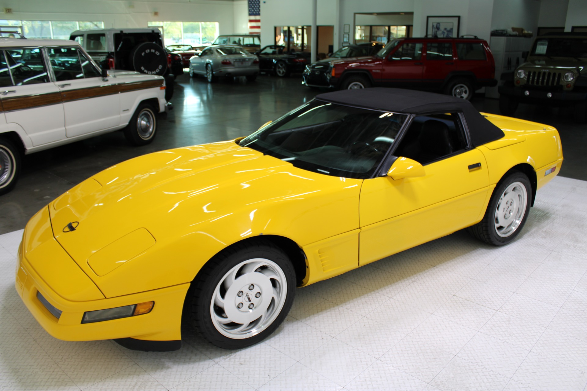 Used-1996-Chevrolet-Corvette-Convertible-Chevelle