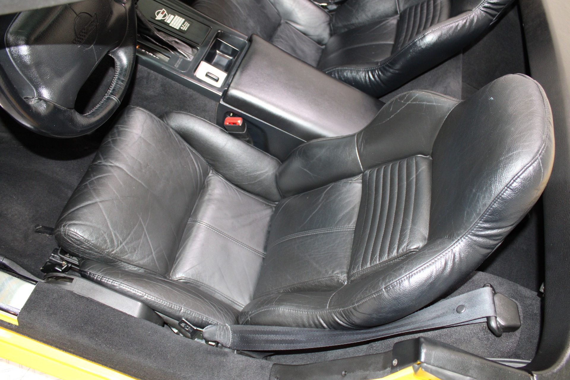 Used-1996-Chevrolet-Corvette-Convertible-Ford