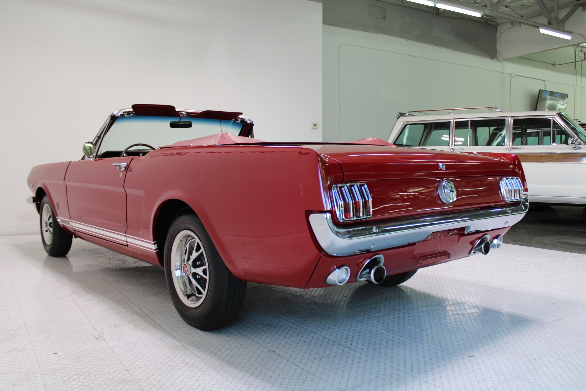 Used-1966-Ford-Mustang-Convertible-289-V8-GT-Clone-Grand-Wagoneer