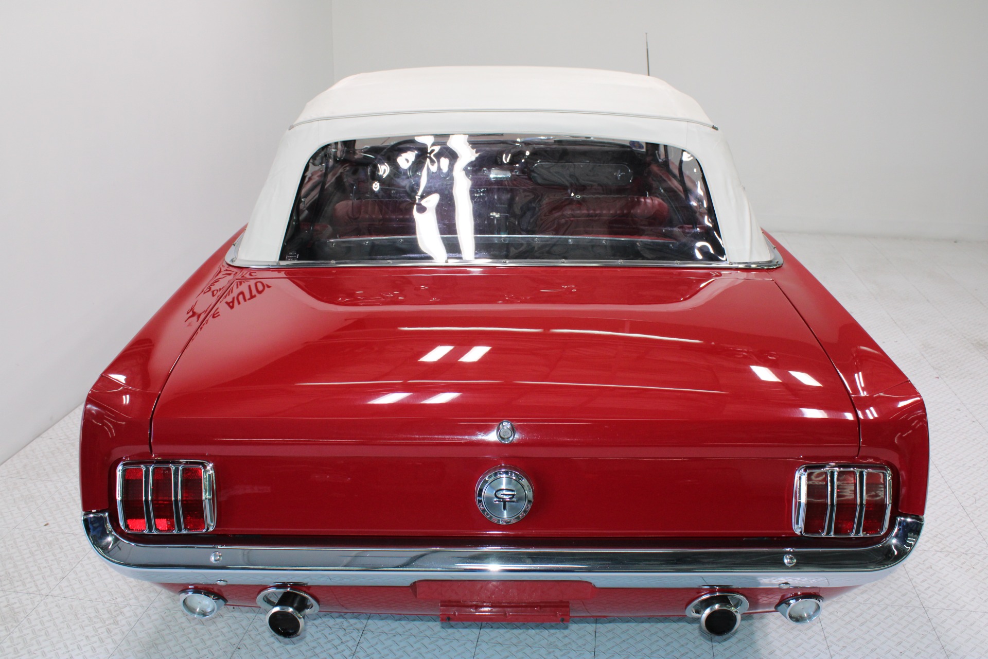 Used-1966-Ford-Mustang-Convertible-289-V8-GT-Clone-Lamborghini