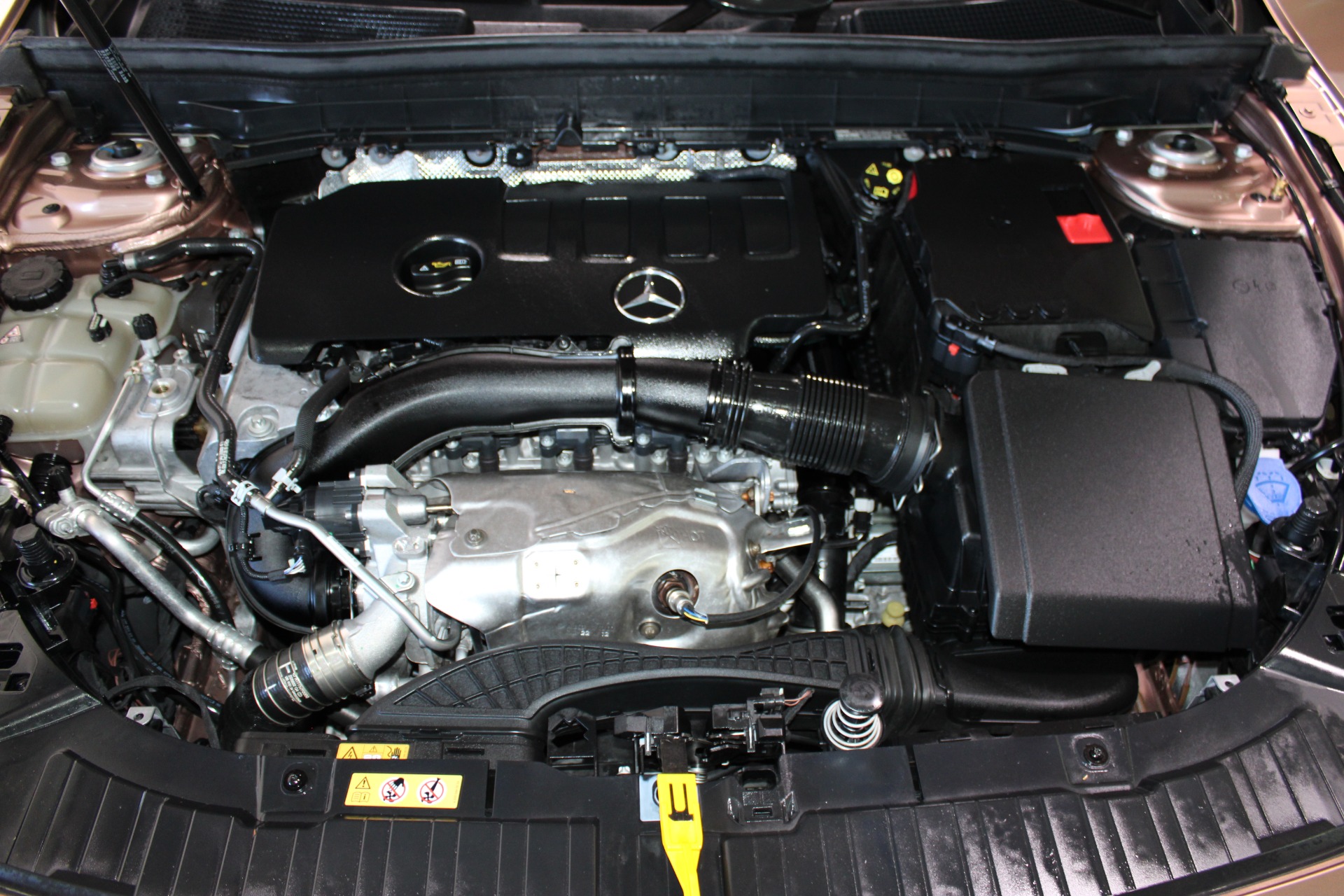 Used-2022-Mercedes-Benz-GLB-GLB-250-Mini