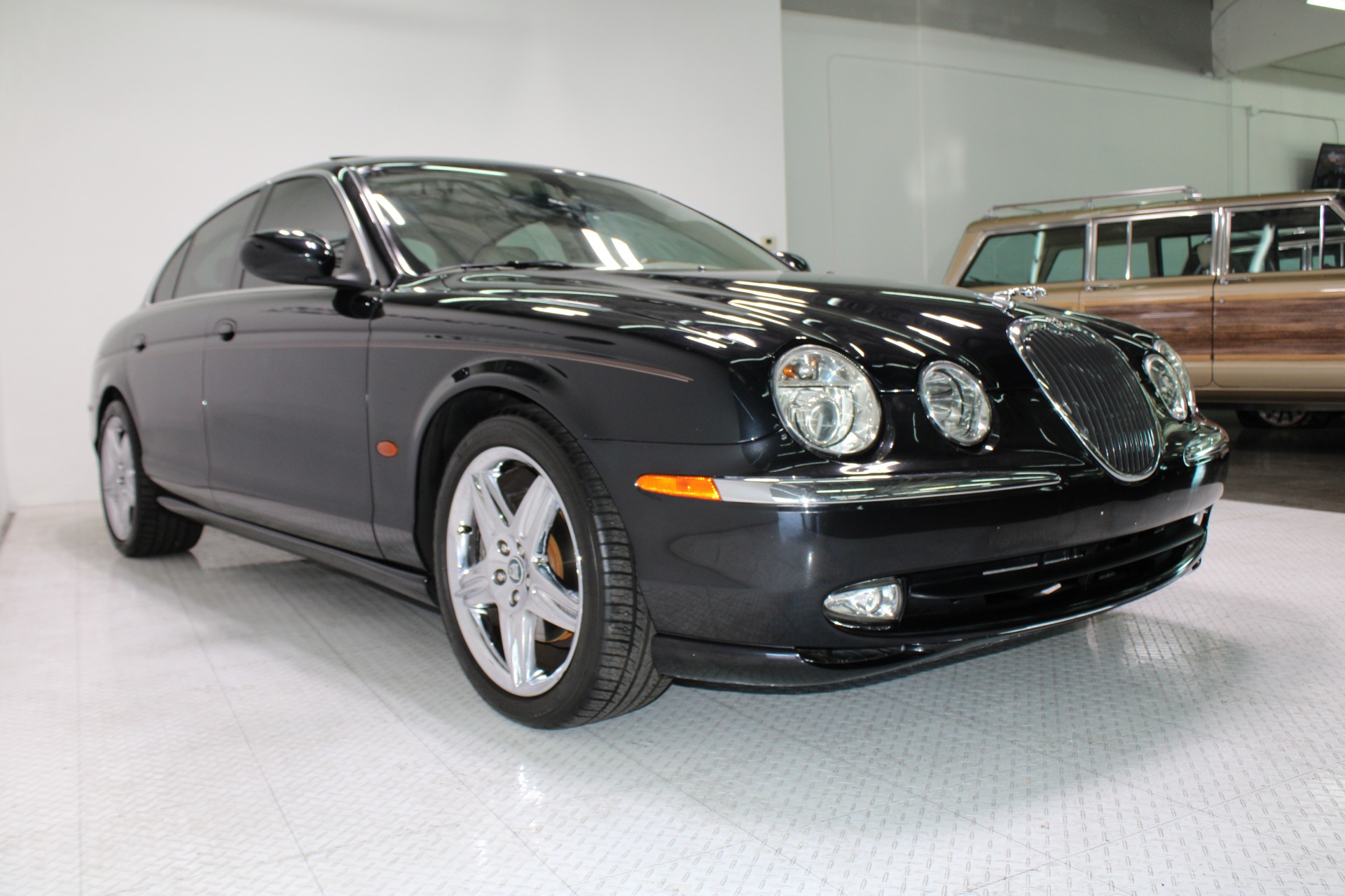 Used-2003-Jaguar-S-TYPE-V8-Mercedes-Benz