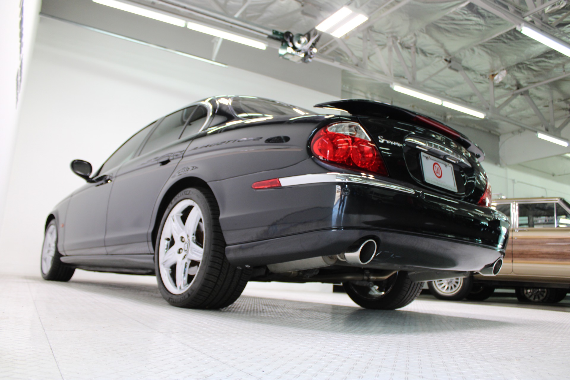 Used-2003-Jaguar-S-TYPE-V8-LS400