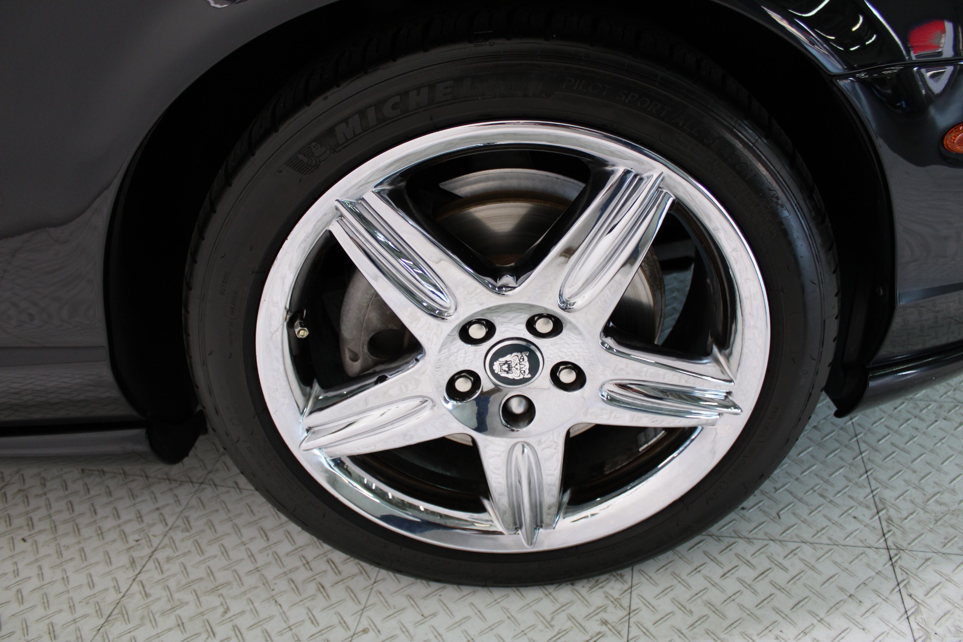 Used-2003-Jaguar-S-TYPE-V8-LS430