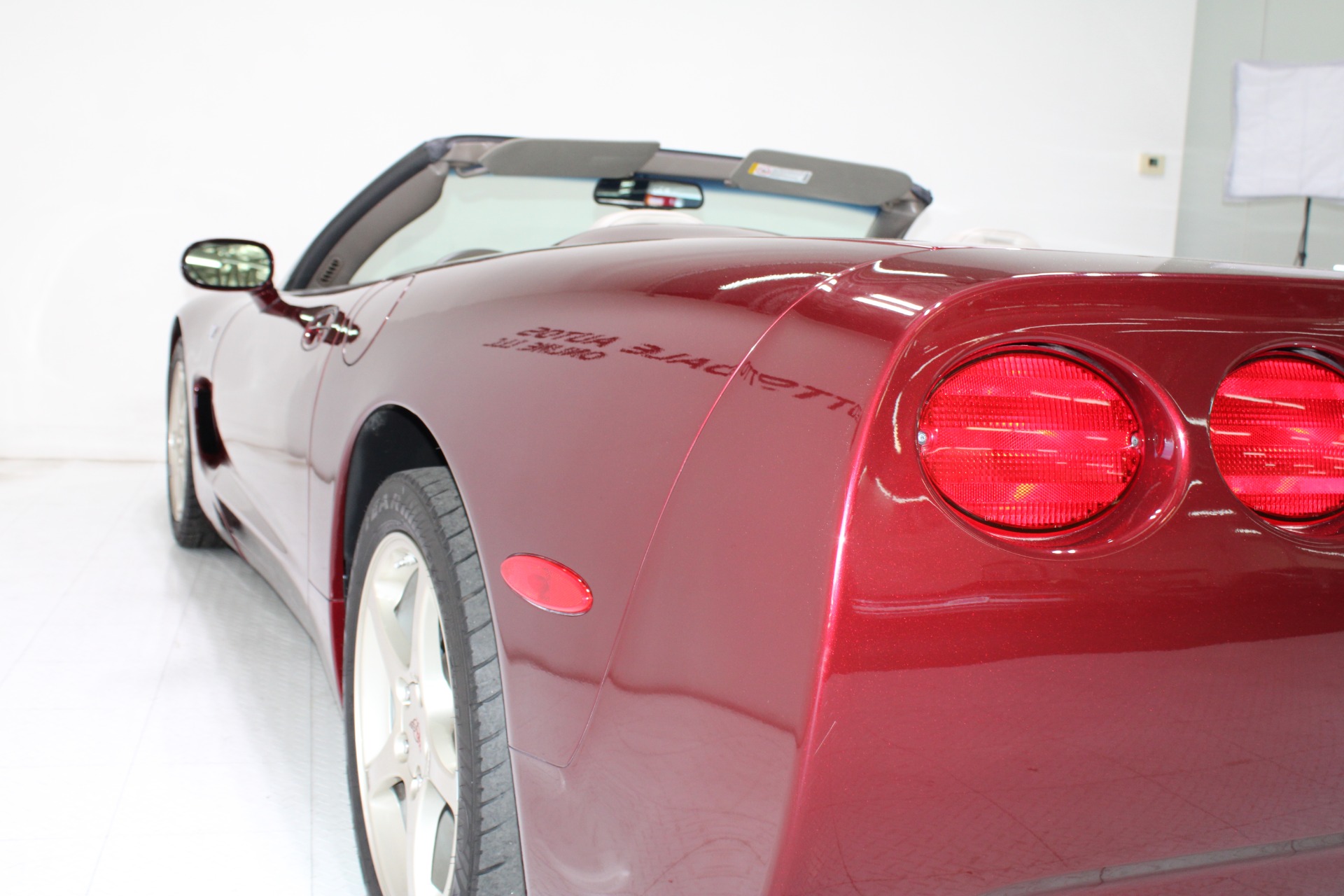 Used-2003-Chevrolet-Corvette-50th-Anniversary-Ford