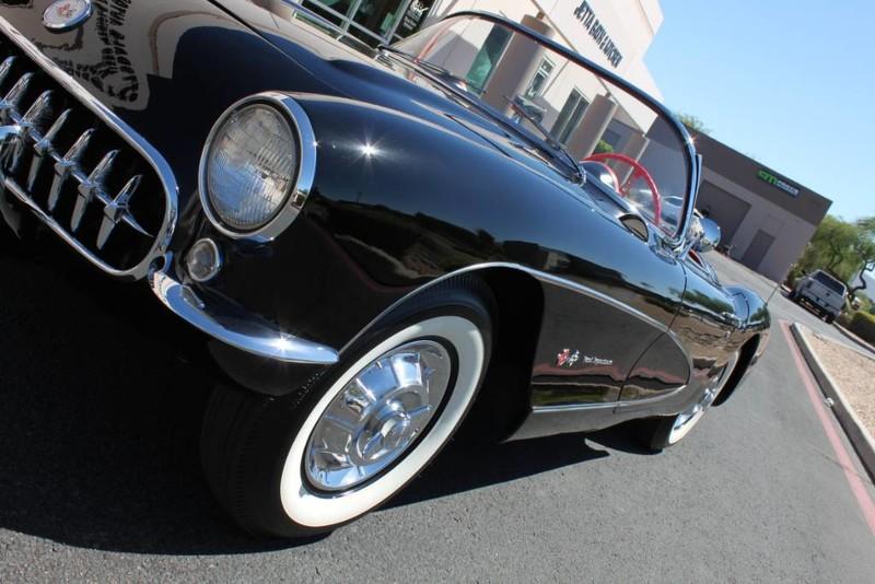 Used-1957-Chevrolet-Corvette-Roadster-283-CI-/-283-HP-Fuel-Injection-Cherokee