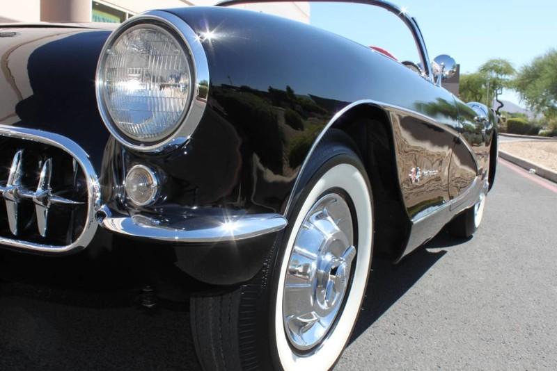 Used-1957-Chevrolet-Corvette-Roadster-283-CI-/-283-HP-Fuel-Injection-Lincoln